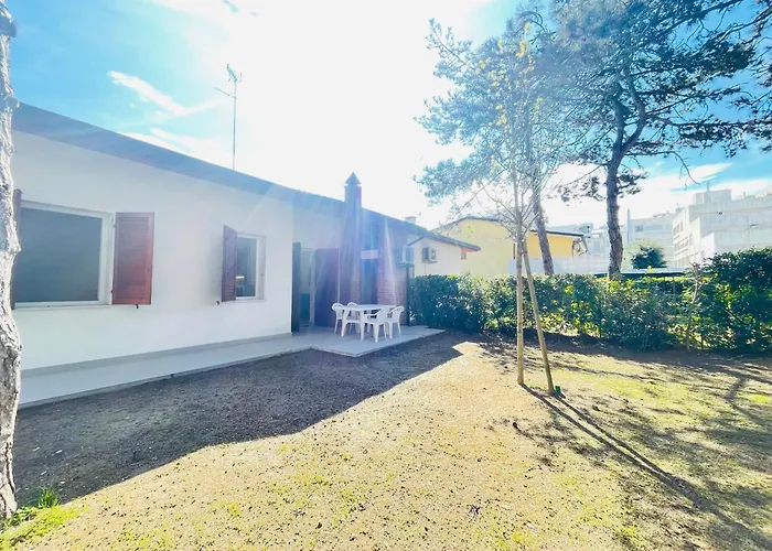 With Garden Near The Villa Bibione